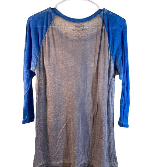 Walt Disney World Mickey Mouse Distressed Tee Shirt Size XL Blue Gray - Picture 7 of 8